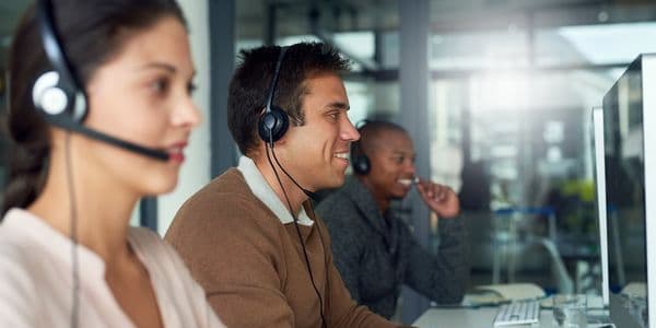A Guide to AI Customer Service Chatbots